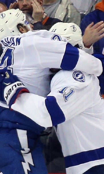 Lightning complete furious comeback, beat Islanders in OT